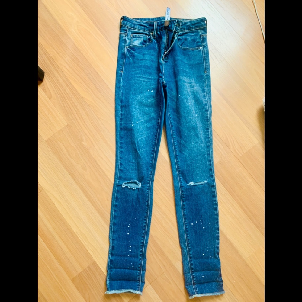 Jeans